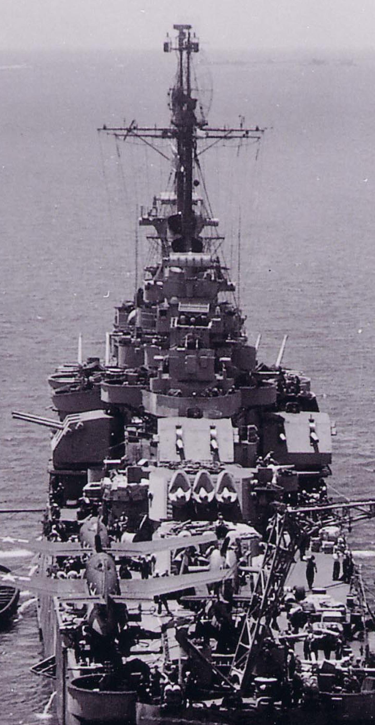 Taking supplies at San Pedro up close